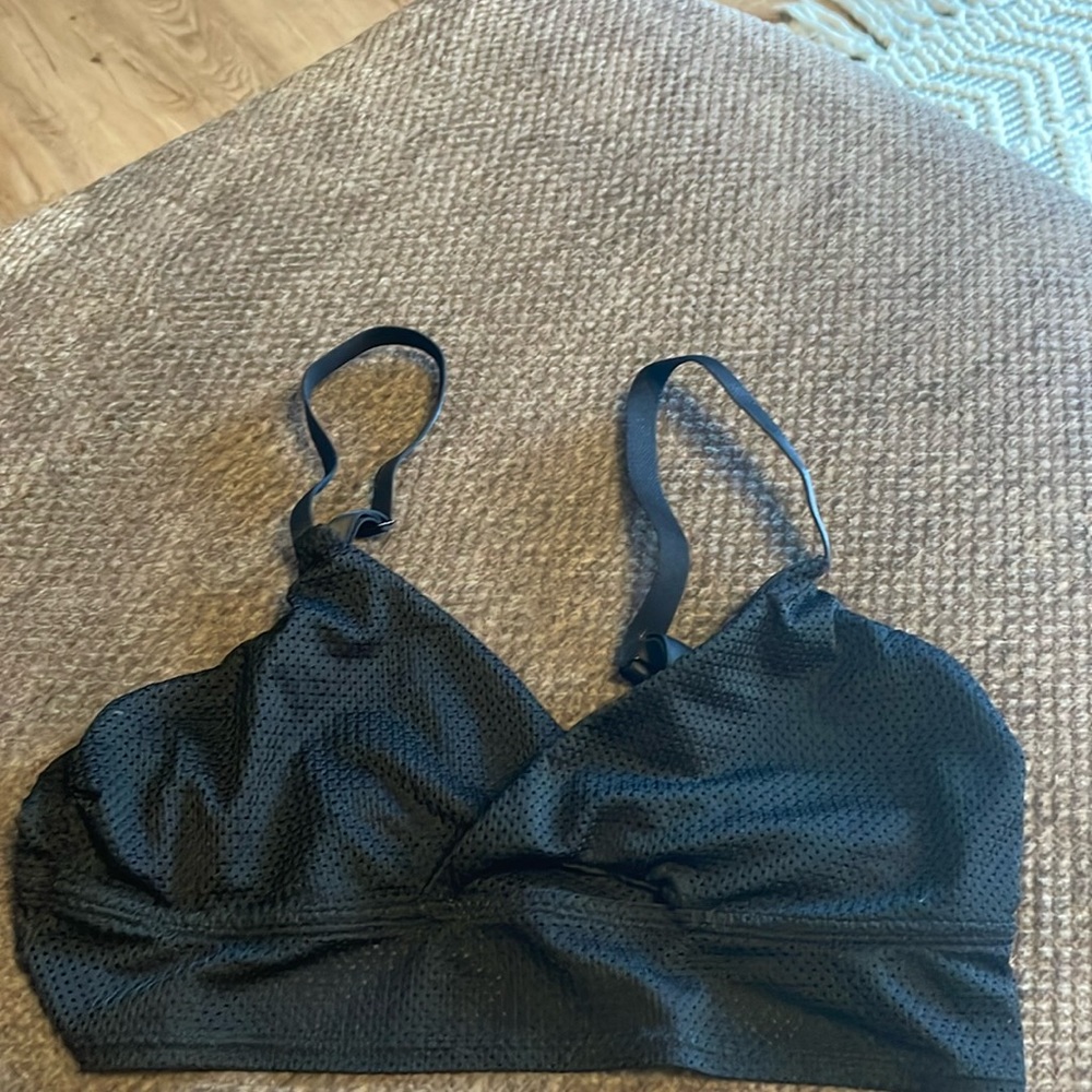 Aerie bra, black womens med